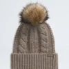 Căciulă Oh Mega Fur Pom pentru femei Căciulă Oh Mega Fur Pom pentru femei