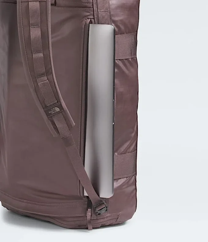 Geantă Base Camp Voyager — 32 L Geantă Base Camp Voyager — 32 L