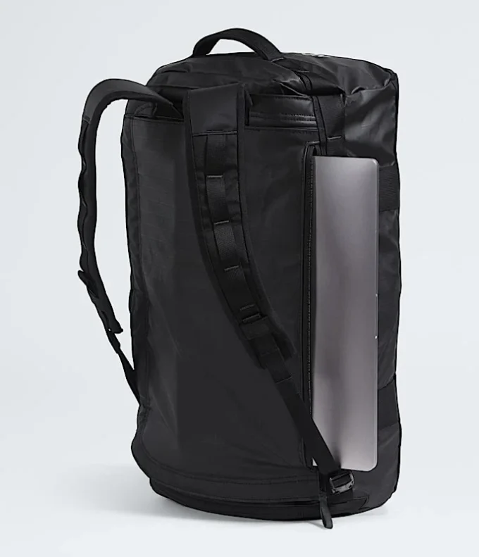 Geantă Base Camp Voyager — 32 L Geantă Base Camp Voyager — 32 L