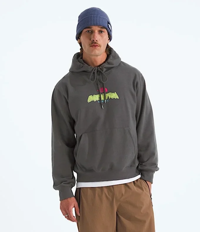 Hanorac cu glugă pentru bărbați TNF™ Essential Expedition Series — Grafică Hanorac cu glugă pentru bărbați TNF™ Essential Expedition Series — Grafică