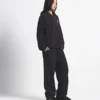Hanorac cu glugă The North Face X SKIMS pentru femei VENTRIX Hanorac cu glugă The North Face X SKIMS pentru femei VENTRIX