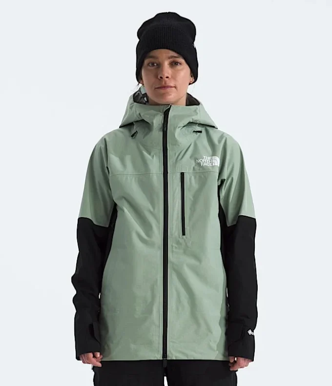 Jacheta Eastwall GORE-TEX® din seria Summit pentru femei Jacheta Eastwall GORE-TEX® din seria Summit pentru femei