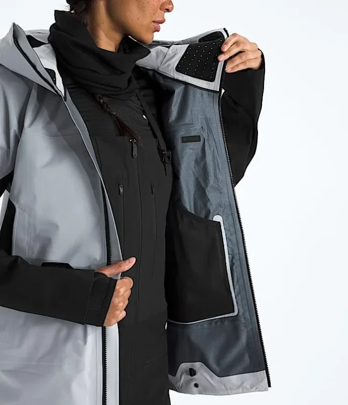 Jacheta Eastwall GORE-TEX® din seria Summit pentru femei Jacheta Eastwall GORE-TEX® din seria Summit pentru femei