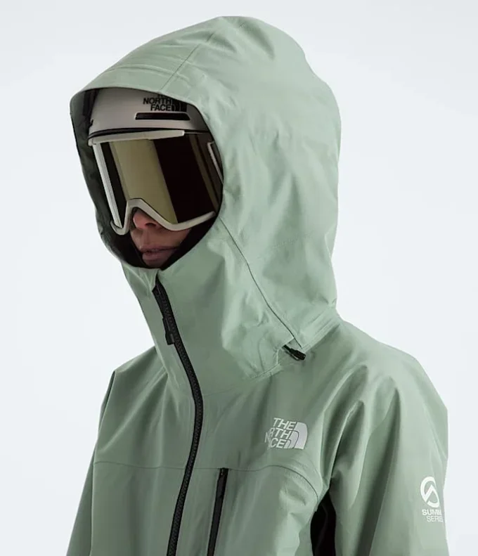 Jacheta Eastwall GORE-TEX® din seria Summit pentru femei Jacheta Eastwall GORE-TEX® din seria Summit pentru femei