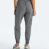Pantaloni de jogging Never Stop Wearing pentru femei Pantaloni de jogging Never Stop Wearing pentru femei