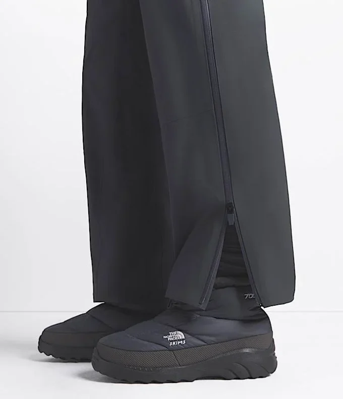 Pantaloni pentru femei The North Face X SKIMS cu bandă lipită la cusături Pantaloni pentru femei The North Face X SKIMS cu bandă lipită la cusături