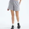 Pantaloni scurți Evolution Simple Dome Regular pentru femei Pantaloni scurți Evolution Simple Dome Regular pentru femei