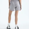 Pantaloni scurți Evolution Simple Dome Regular pentru femei Pantaloni scurți Evolution Simple Dome Regular pentru femei
