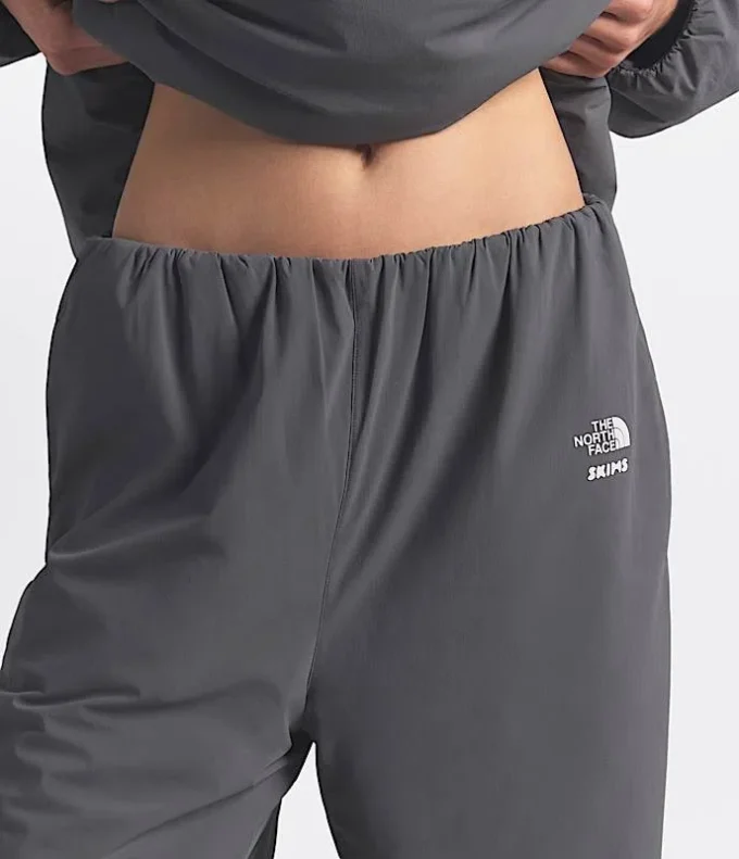Pantaloni The North Face X SKIMS VENTRIX pentru femei Pantaloni The North Face X SKIMS VENTRIX pentru femei