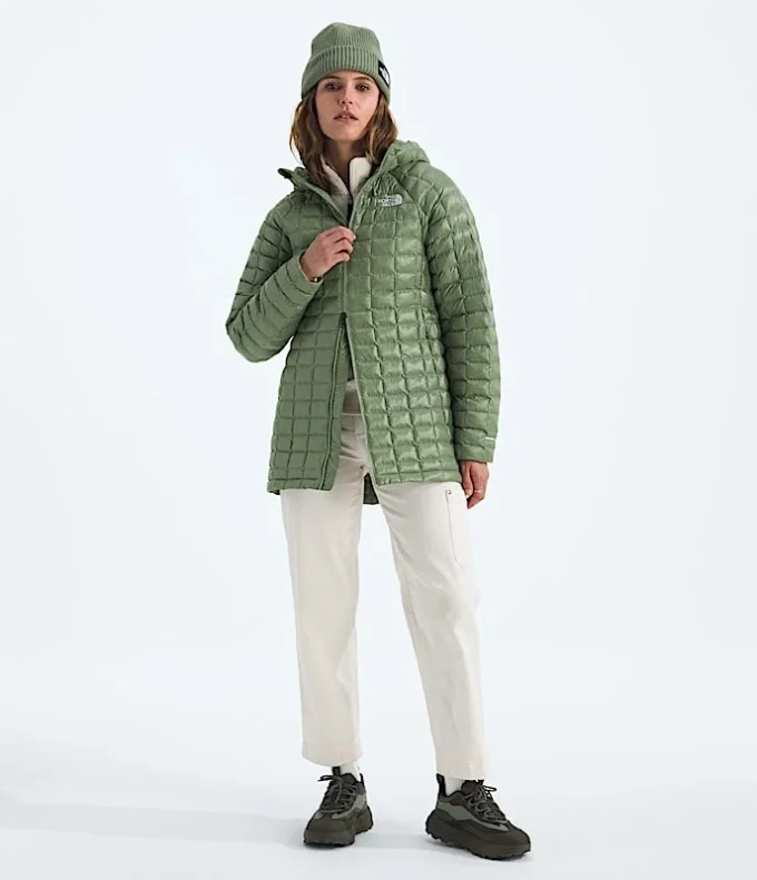Parka cu glugă THERMOBALL™ pentru femei Parka cu glugă THERMOBALL™ pentru femei