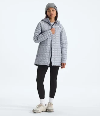 Parka cu glugă THERMOBALL™ pentru femei