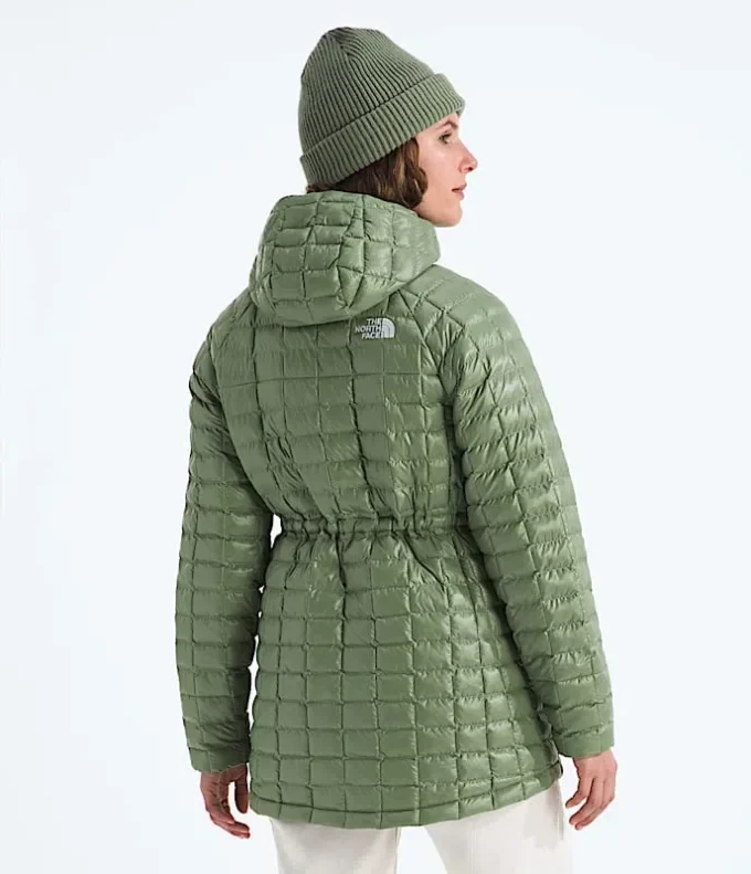 Parka cu glugă THERMOBALL™ pentru femei Parka cu glugă THERMOBALL™ pentru femei