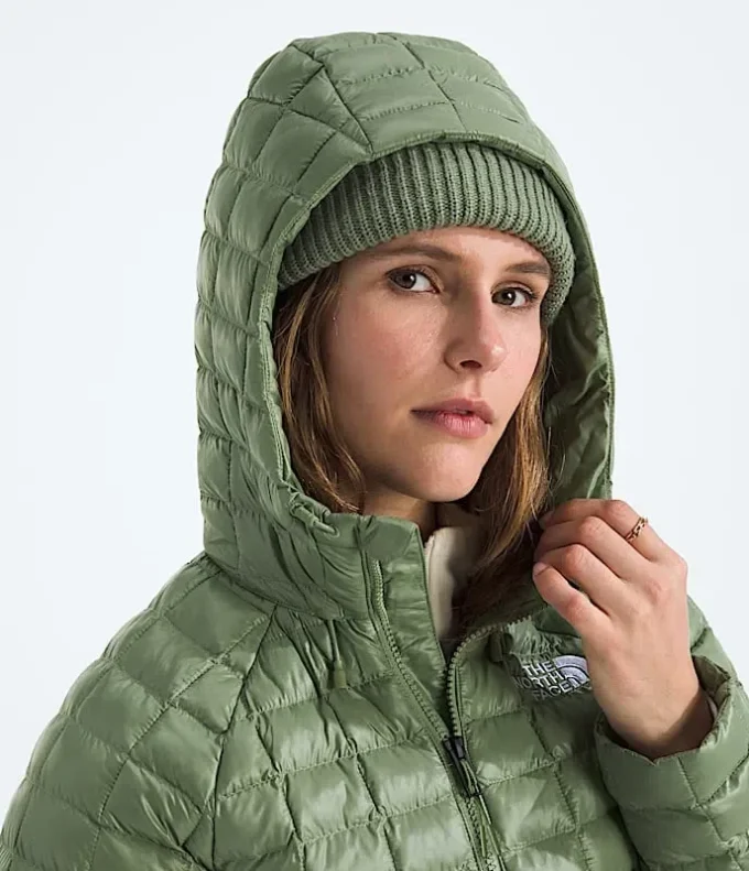 Parka cu glugă THERMOBALL™ pentru femei Parka cu glugă THERMOBALL™ pentru femei