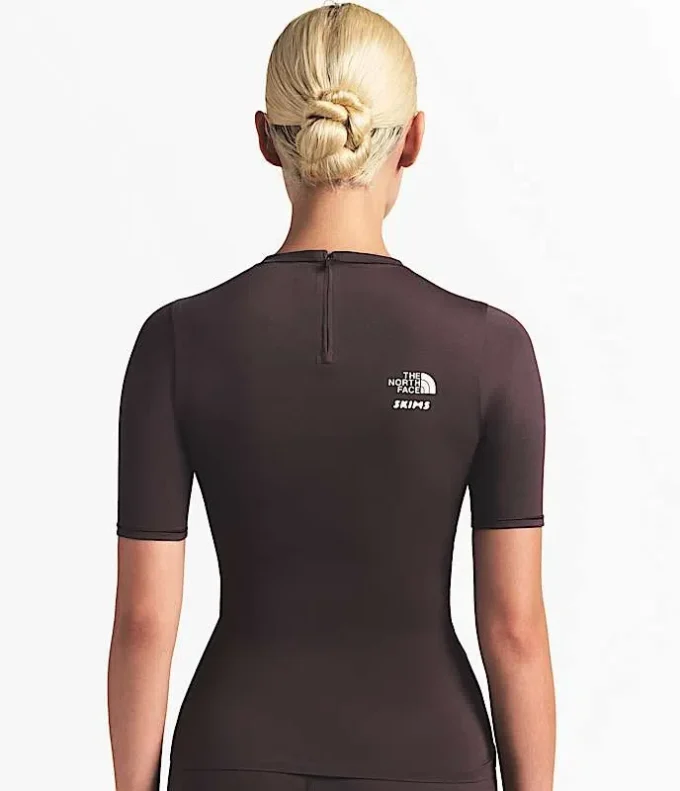 The North Face X SKIMS Bluză cu mâneci scurte pentru femei Refina The North Face X SKIMS Bluză cu mâneci scurte pentru femei Refina