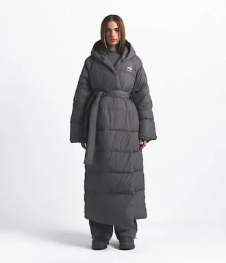 The North Face X SKIMS Parka Nuptse Wrap pentru femei