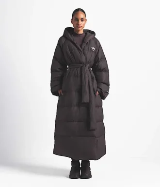 The North Face X SKIMS Parka Nuptse Wrap pentru femei