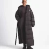 The North Face X SKIMS Parka Nuptse Wrap pentru femei The North Face X SKIMS Parka Nuptse Wrap pentru femei