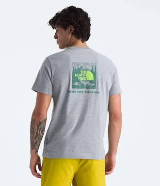 Tricou cu mânecă scurtă pentru bărbați Core Celebration Box NSE Tricou cu mânecă scurtă pentru bărbați Core Celebration Box NSE