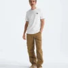 Tricou cu mânecă scurtă pentru bărbați Core TNF™ Flower Box NSE Tricou cu mânecă scurtă pentru bărbați Core TNF™ Flower Box NSE