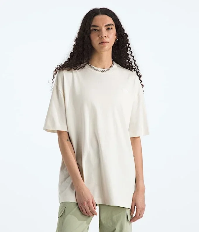 Tricou cu mâneci scurte TNF™ Essential Simple Dome Oversized pentru femei Tricou cu mâneci scurte TNF™ Essential Simple Dome Oversized pentru femei
