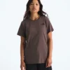 Tricou relaxat pentru femei NSE Box Edge Of Light Infill Tricou relaxat pentru femei NSE Box Edge Of Light Infill